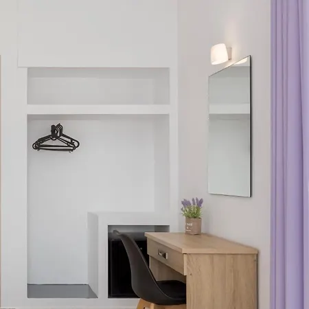 Venus Minimal Hotel 2*