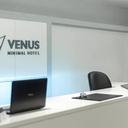 Hotell Venus Minimal Tínos